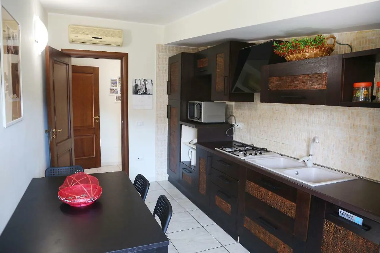Momento Napoletano Apartment Naples Italy